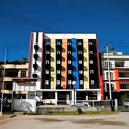 Amaris Hotel Ambon Exterior foto